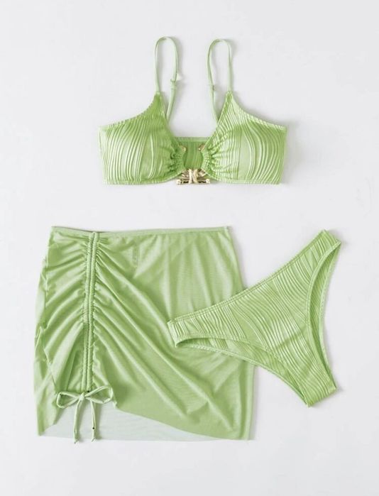 Комплект бански от три части в зелено