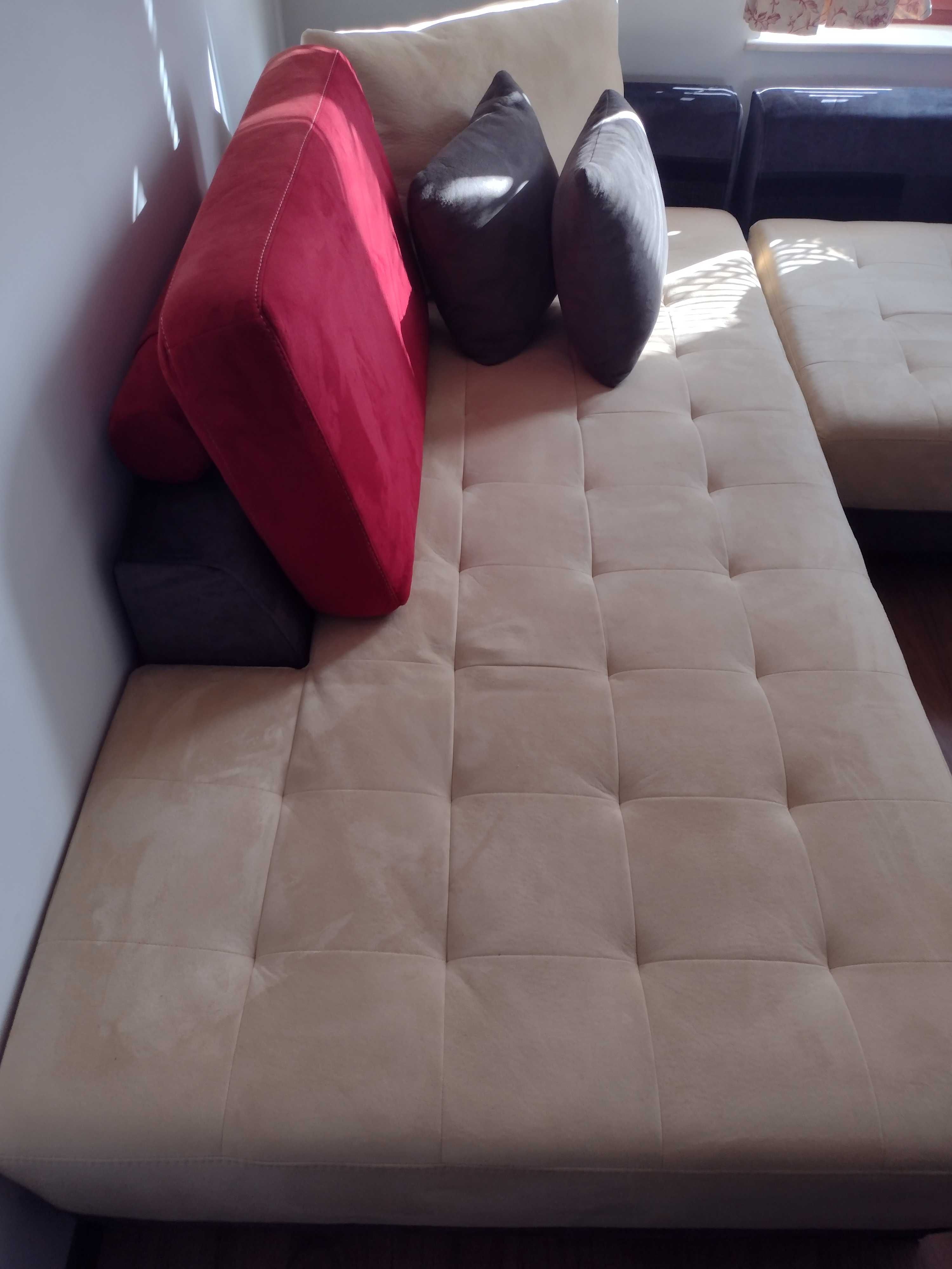 Продавам ъглов диван с лежанка Нани, площ спане  270х160 см.