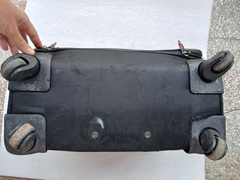 Бизнес куфар на колела Aerolite