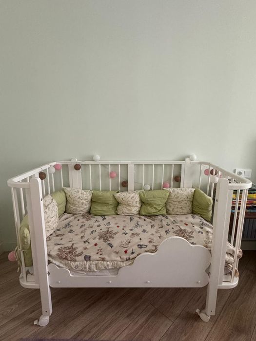 Продам детскую кровать