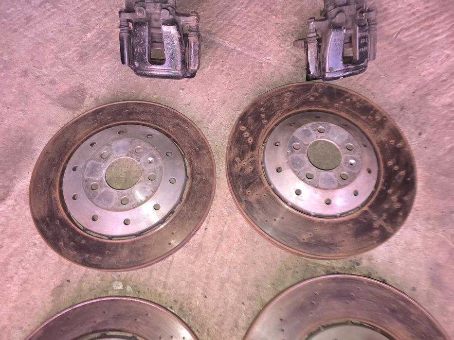 Комплект спирачни апарати и дискове за Audi RS6 C6