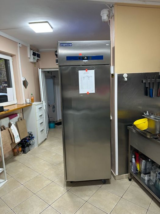 Afacere de vânzare  .Firmă catering și pizza in funcțiune