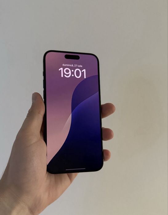 Vand/Schimb Iphone 15 Pro Max + Apple Watch SE2
