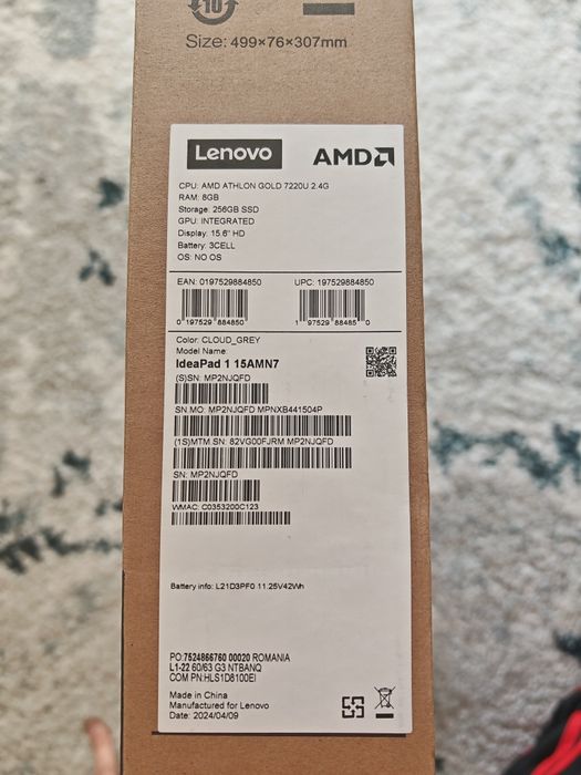 Vând laptop Lenovo