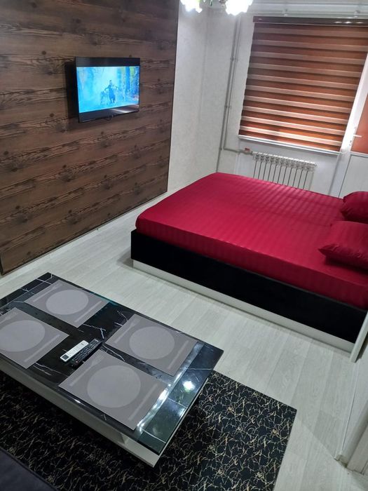 ВИП, 2 часа 6000,ночь 13000-    универсам