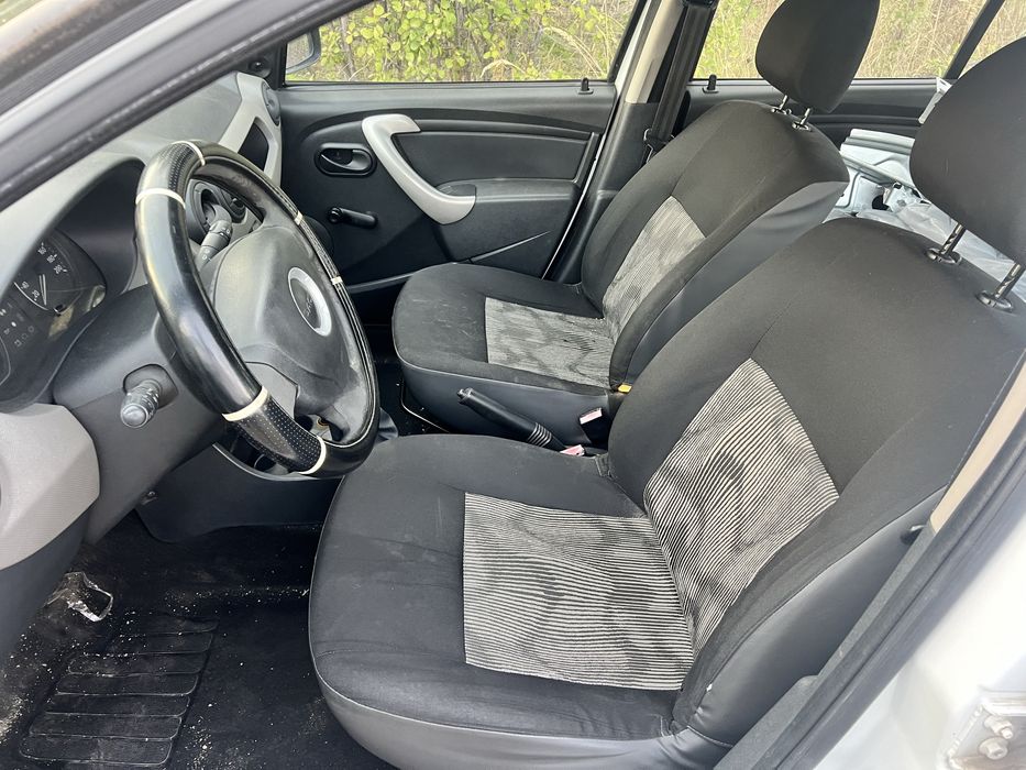 Vand piese Dacia Sandero 1.4 Mpi 2009