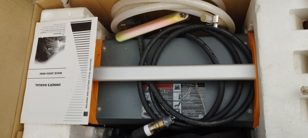 Аргон AC DC сварка аппарат HUGONG  для AC DC Алюминия цвет меттал