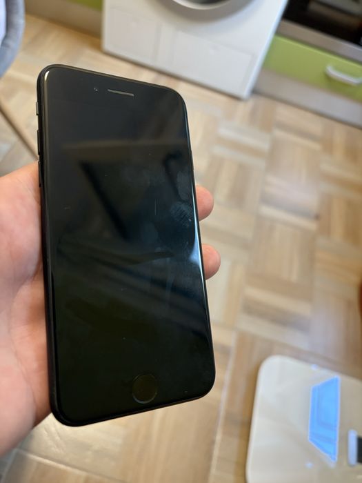 Vand iphone se 2