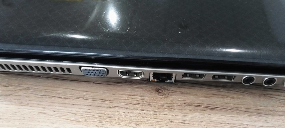 HP Pavilion DV6 i7