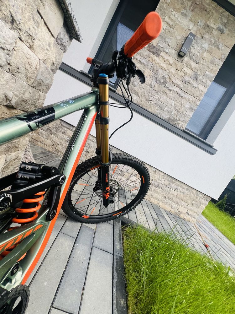 Vand Scott Gambler 710 2019(Sau schimb cu bicicleta electrica)