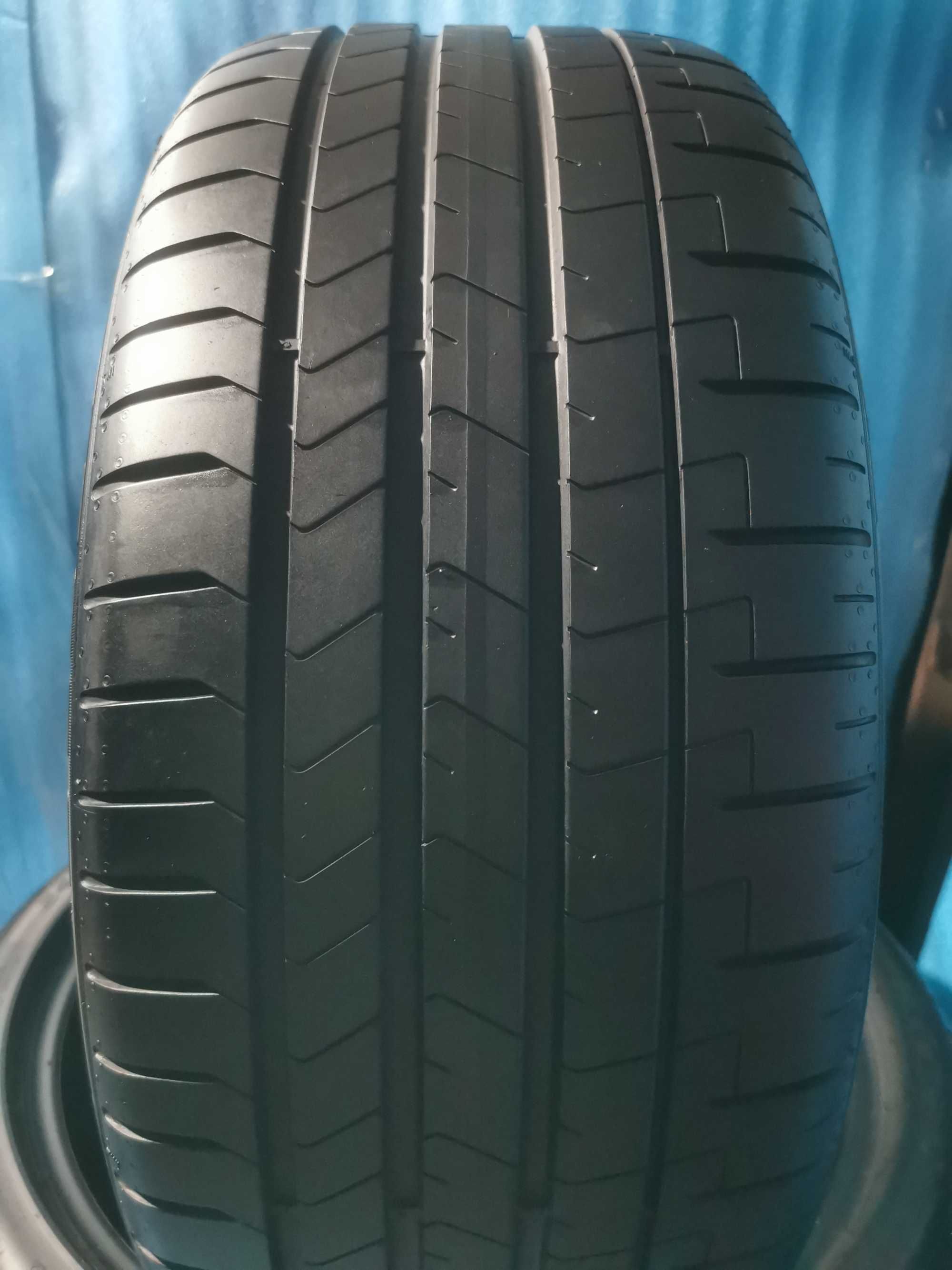 245 35 19 pirelli 4 buc