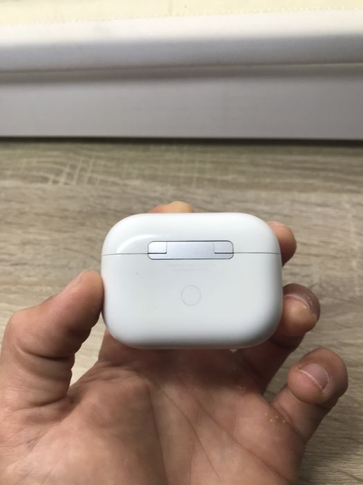 Carcasă AirPods Pro Gen 1— Originala