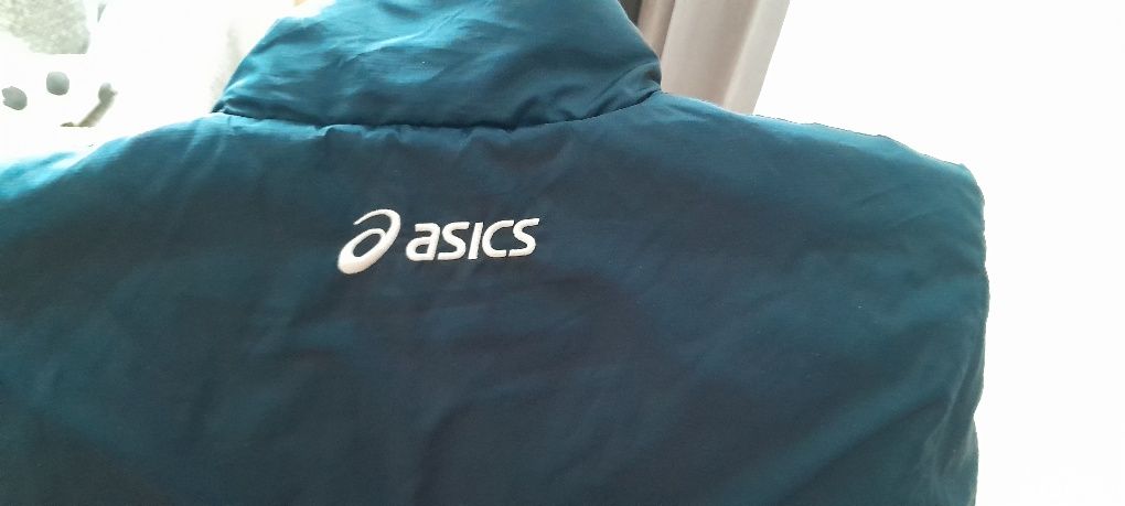 Asics/Мъжко спортно,удължено яке.