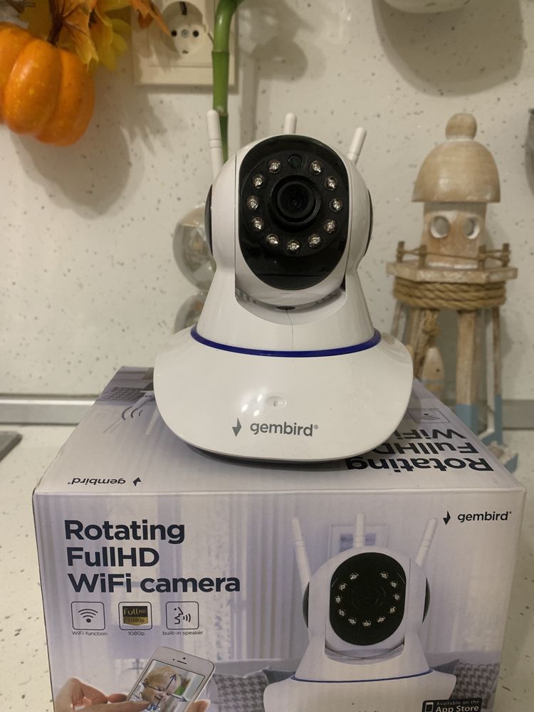 Wi-Fi camera Full -HD.