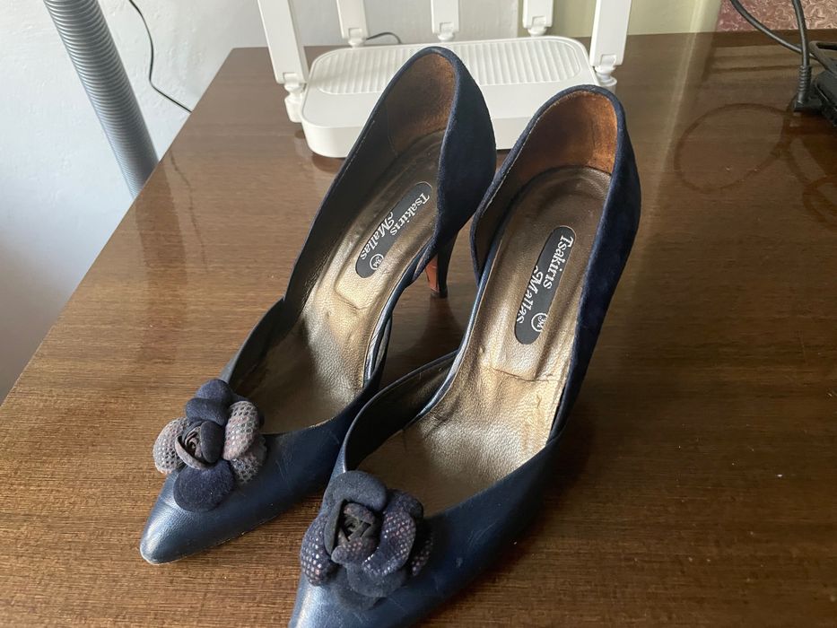 Продавам официални обувки - тъмносини