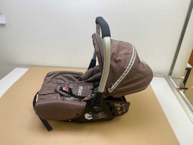 Детско столче за автомобил