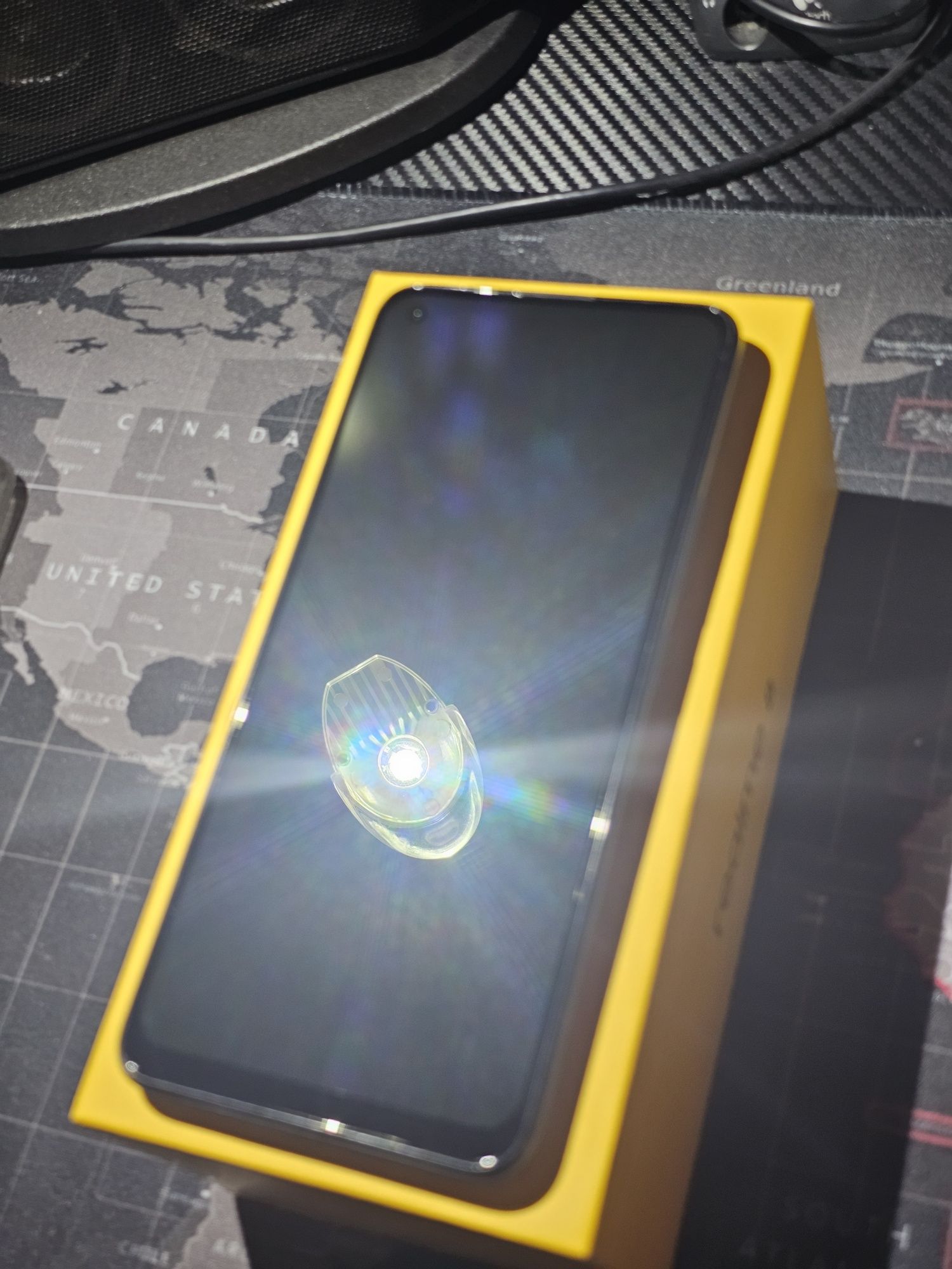 Неизползван Realme 8
