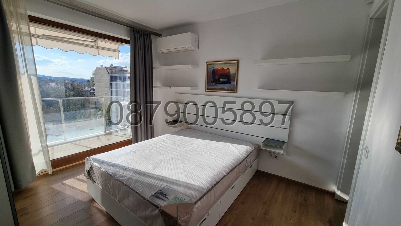 Дава се под наем Тристаен апартамент в София, Център - 105 кв.м за 1100 € - Снимка #3