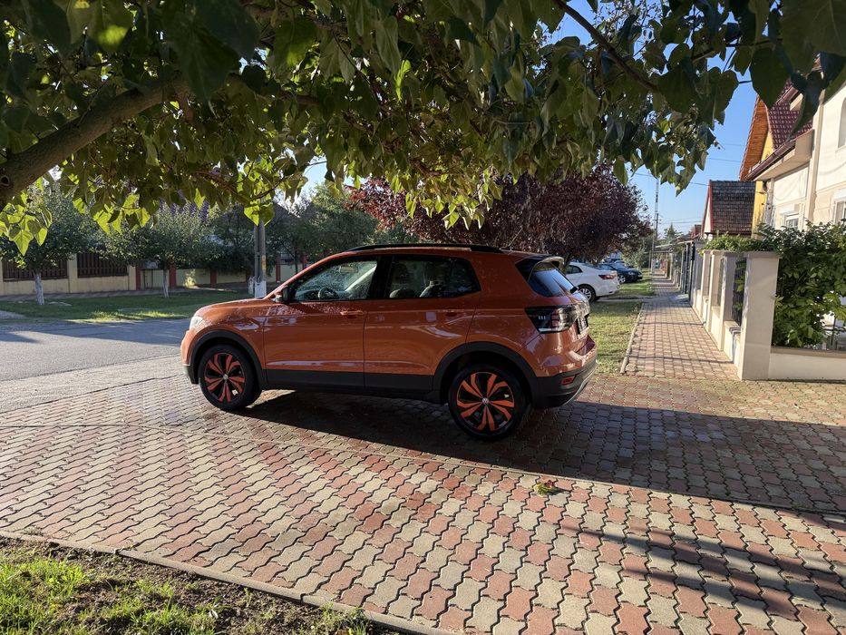 Volkswagen T-CROSS !