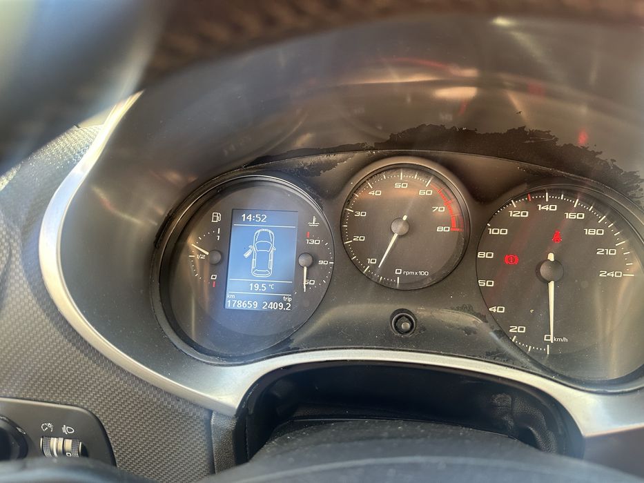 Vand Seat Leon GT cu pachet FR 2011