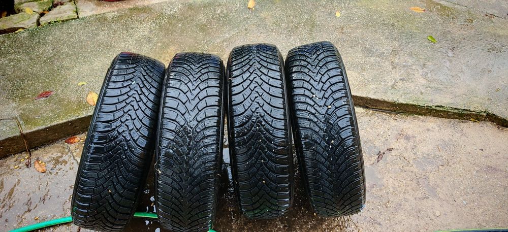 Vând 4 jante tabla R14  4x100 cu anvelope Falken