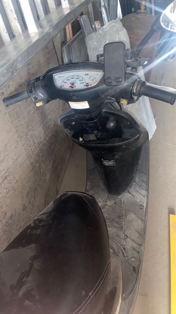 Продам мопед Honda Dio J 34