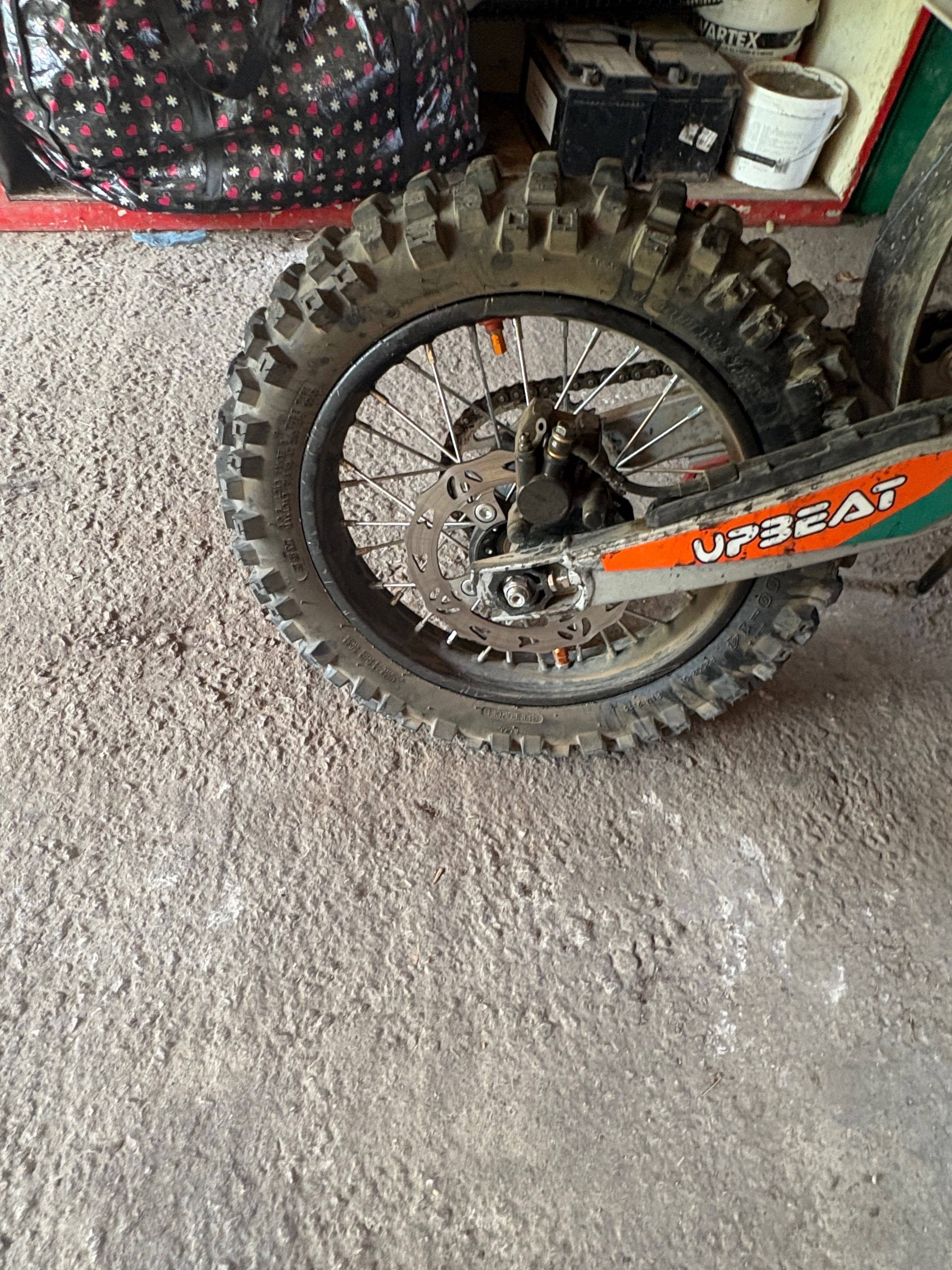 Продавам мотор upbeat 125 cc