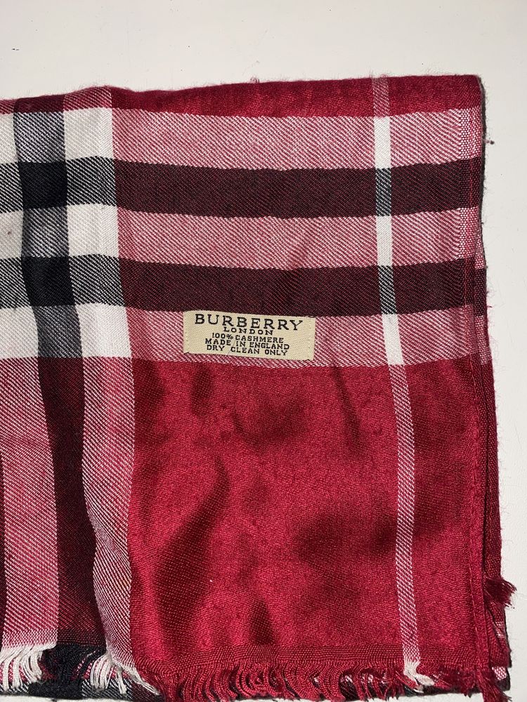 Шарф Burberry Шаль