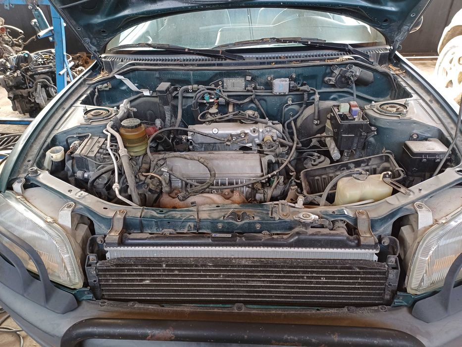 Тойота Рав 4 2.0 129к.с. На части