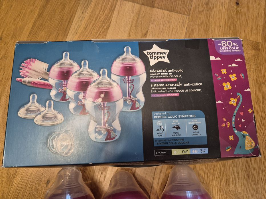 3 biberoane anti colici Tomee Tipee
