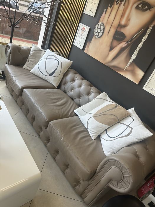 Триместен диван от изкуствена кожа