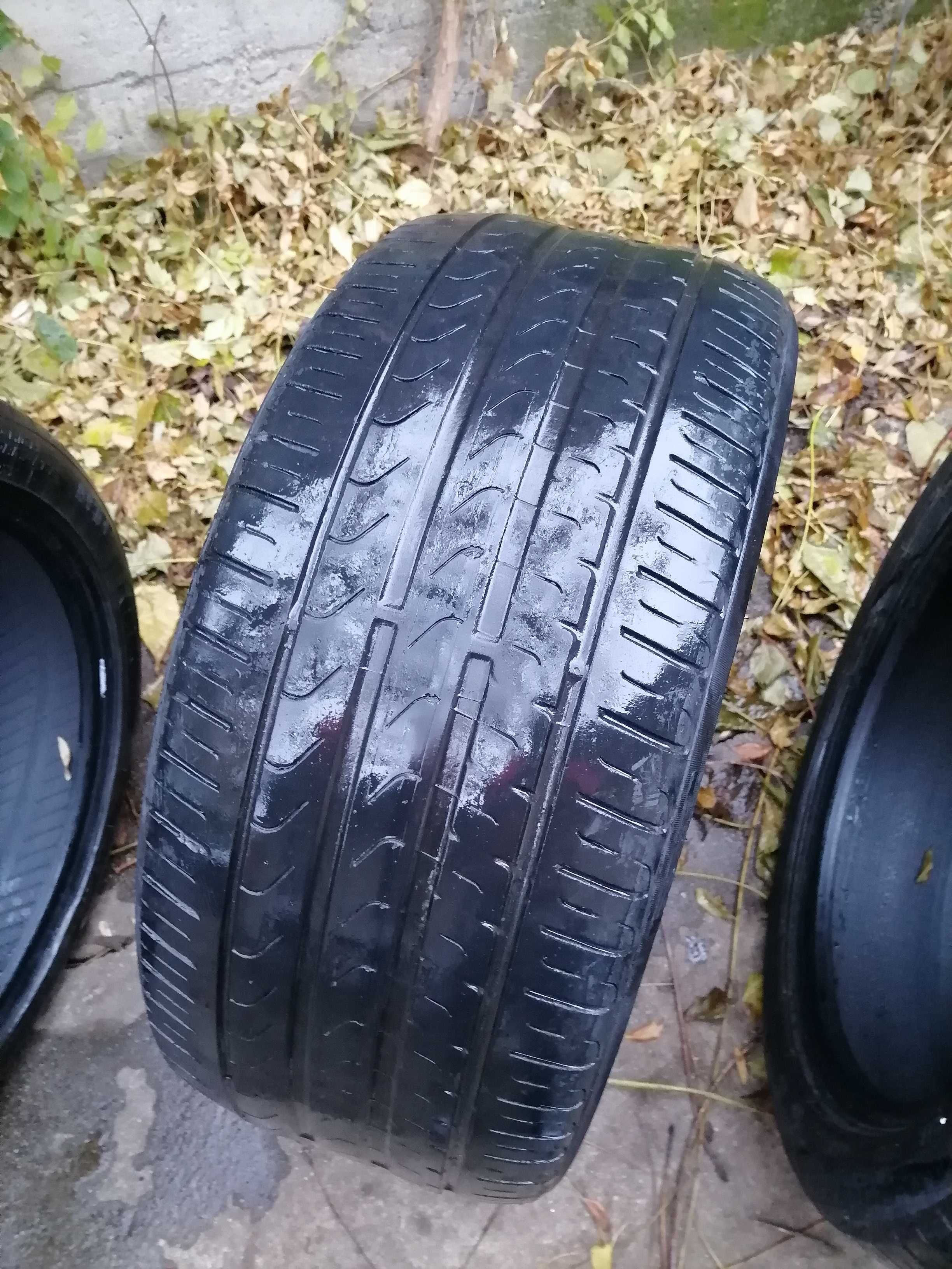 4 anvelope de vara 245/40 R18 Pirelli si Strial