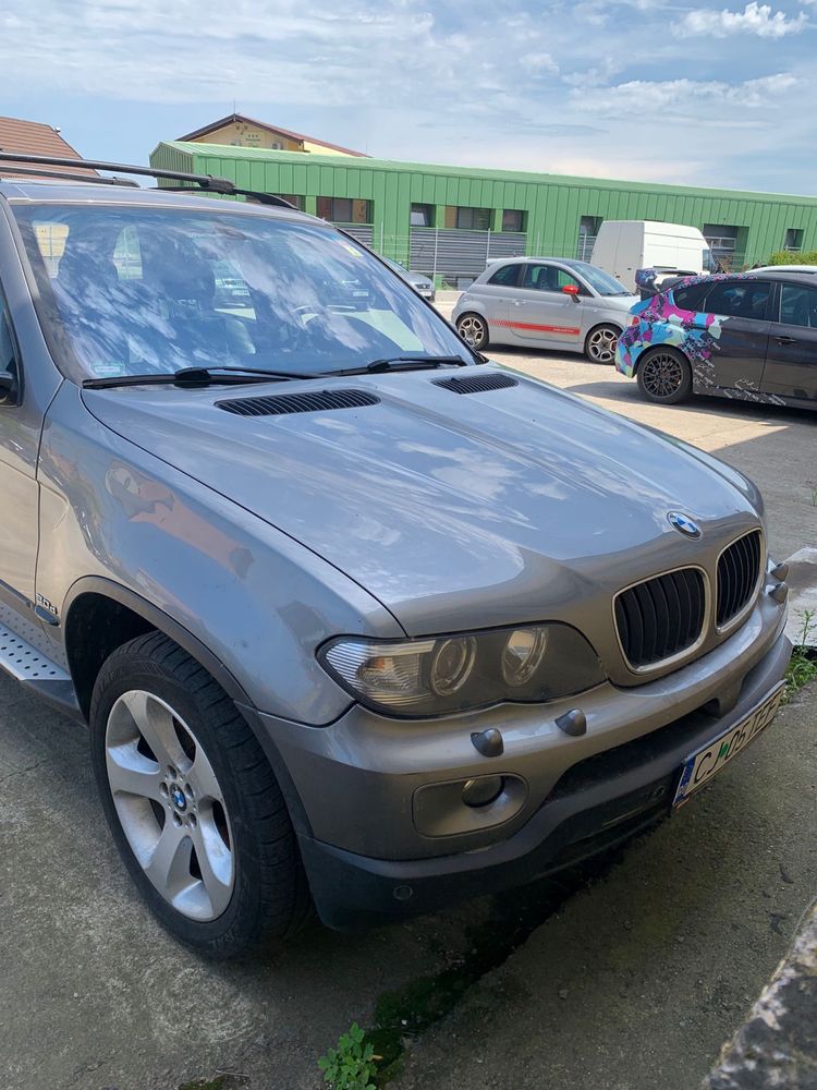 BMW X5 e53 3.0 facelift