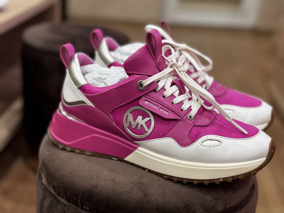 Оригинални маратонки Michael Kors