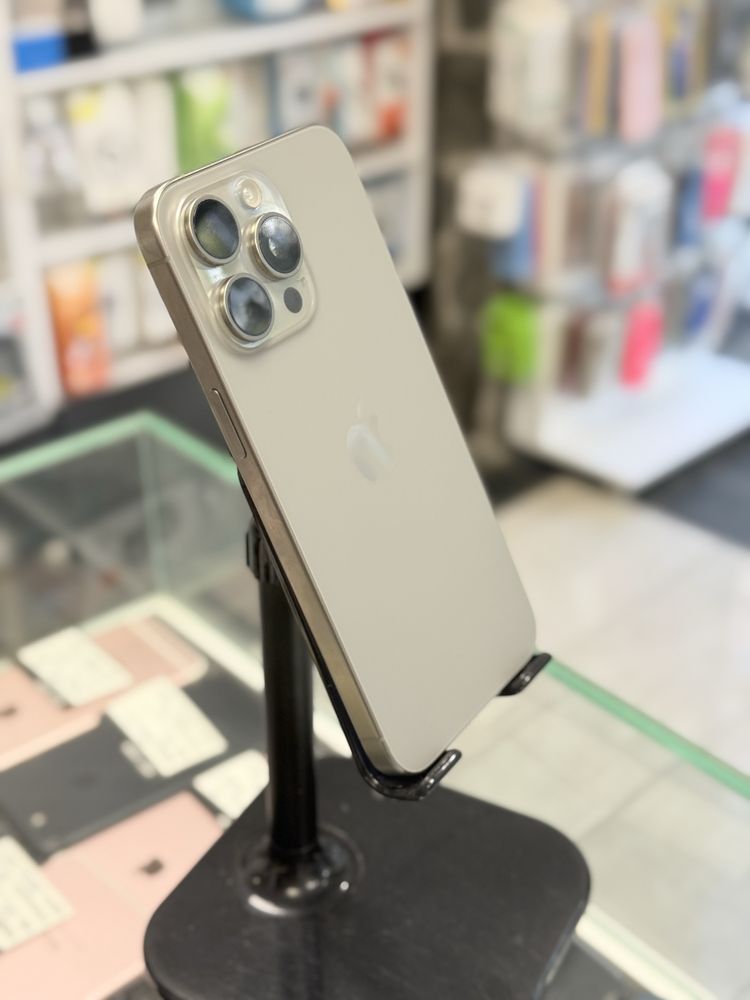 Apple iPhone 15 Pro Max 256GB Natural Titanium