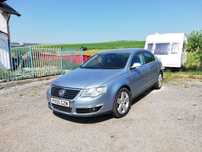 Dezmembrez piese VW Passat B6