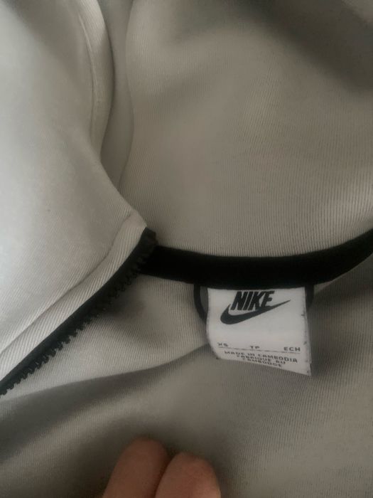 Оригинален tech fleece от старите