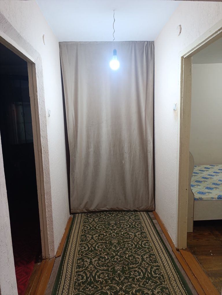 Jizzax mikrarayon 3 1 da kvartira ijaraga beriladi
