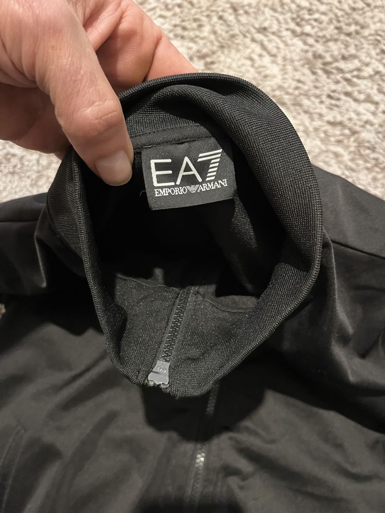 EA7 Emporio Armani-оригинална мъжка горница