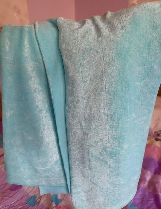 Платове. Цена-10лв.(цената е обща за петте парчета).