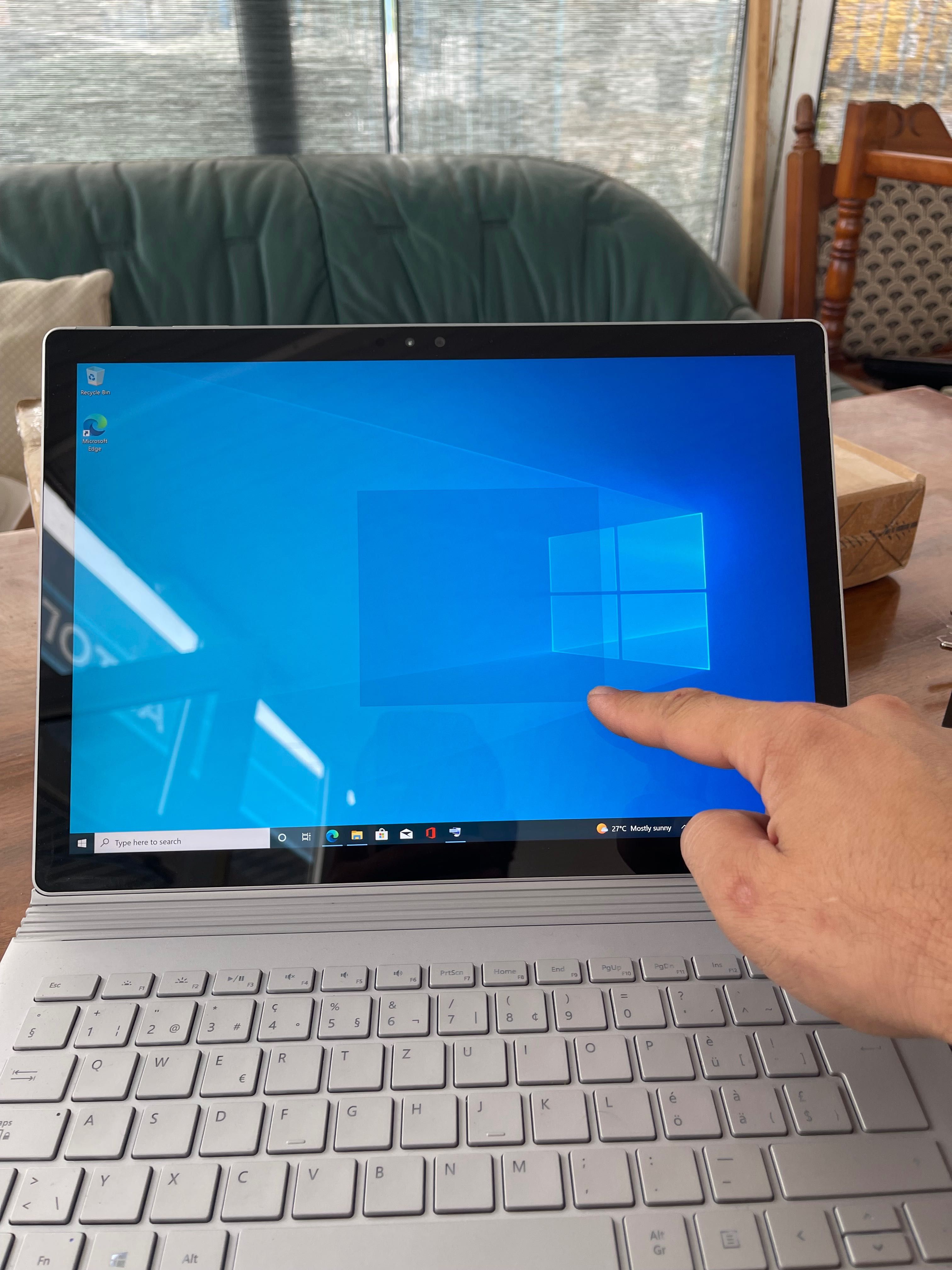 Microsoft Surface Book I5 8GB 256 SSD