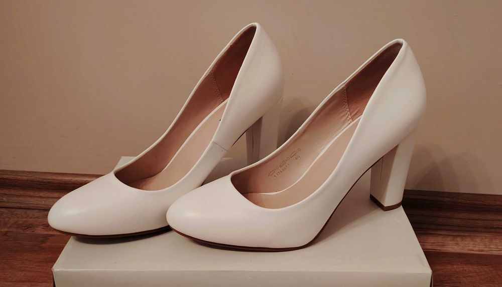 Дамски токчета стилето