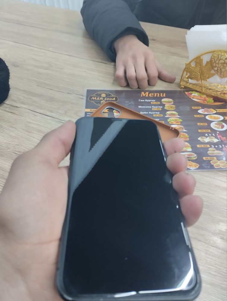 iphone 11 64GB K/HA