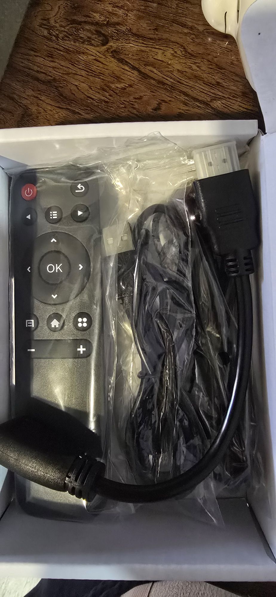 Медиаплеер android Tv stick 4k