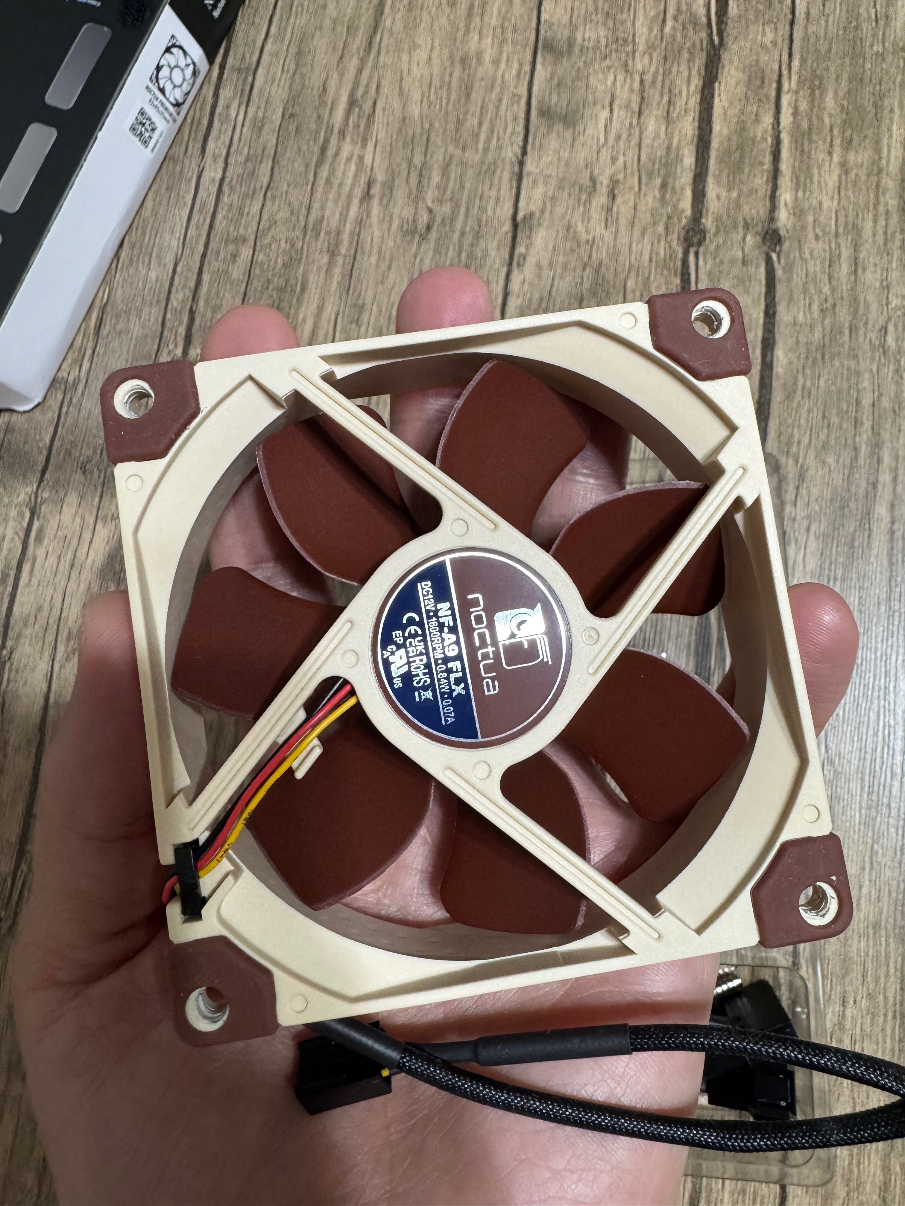 Кулер Noctua NF-A9 FLX