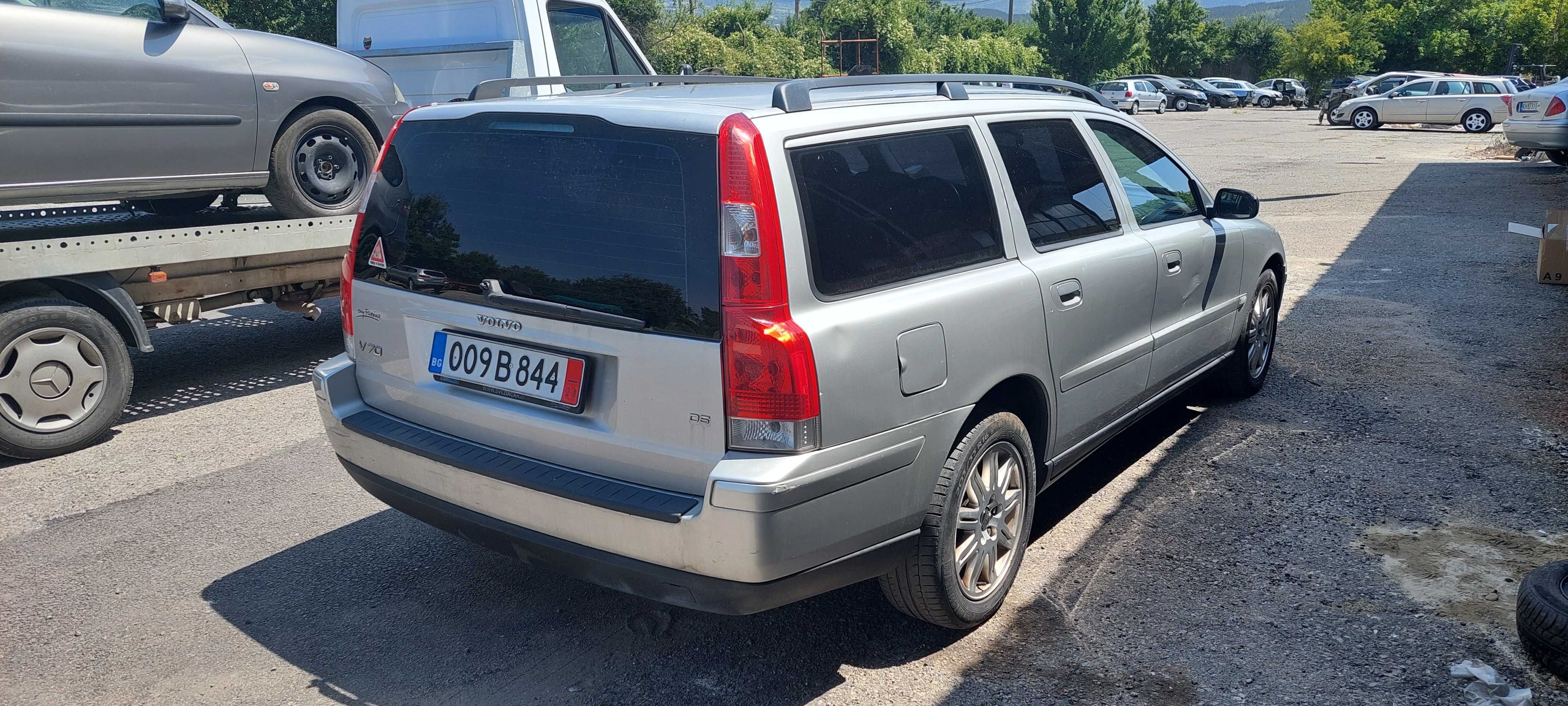 Volvo V70 2.5 D5, Волво В 60 / 70 
Април 2005, За части!