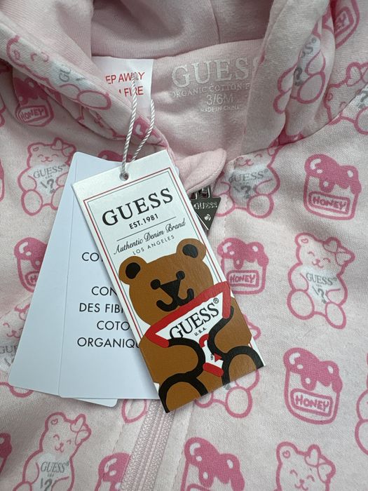 НОВ Guess Гащеризон/космонавт 3-6 месеца