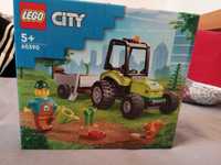 Lego 60390 Tractor cu remorca,  veverita si bradut nou si sigilat