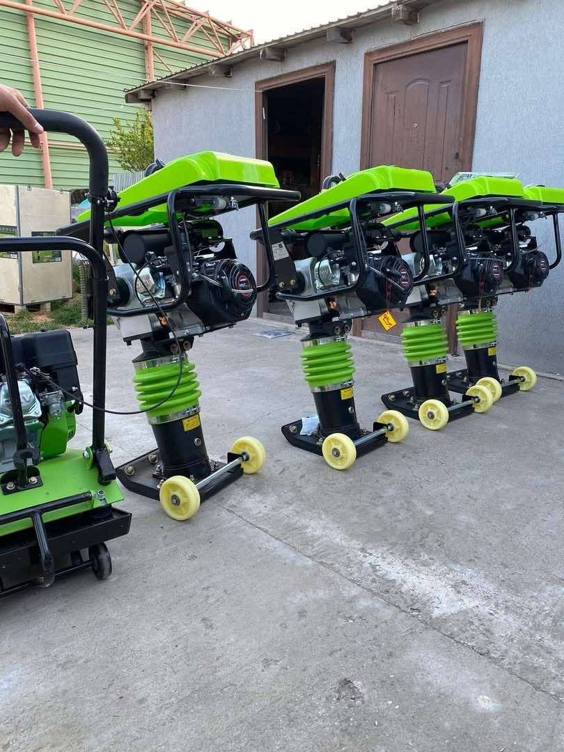 Compactor de închiriat