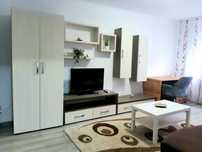 Inchiriez apartament cu 1 camera decomandat + loc parcare